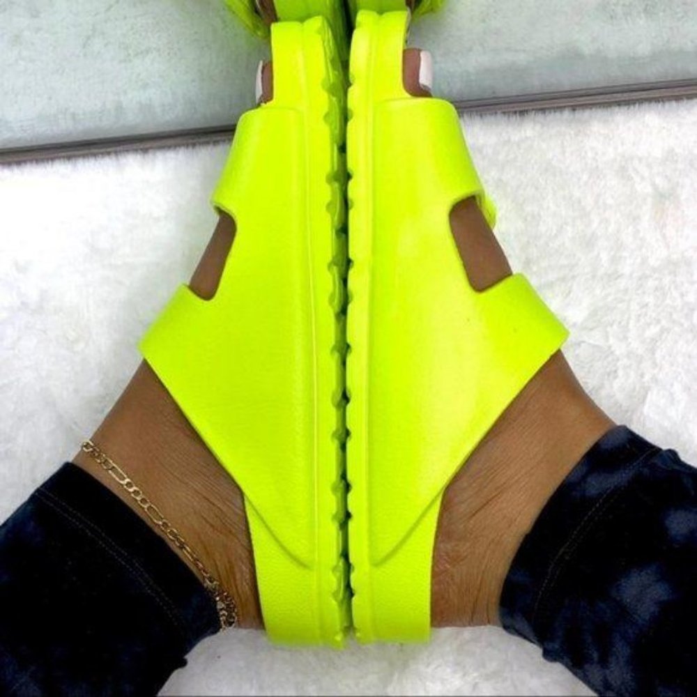 !!RESTOCKED!! Comfy Buckle Sandals in Neon Yellow - Picture 6 of 9
